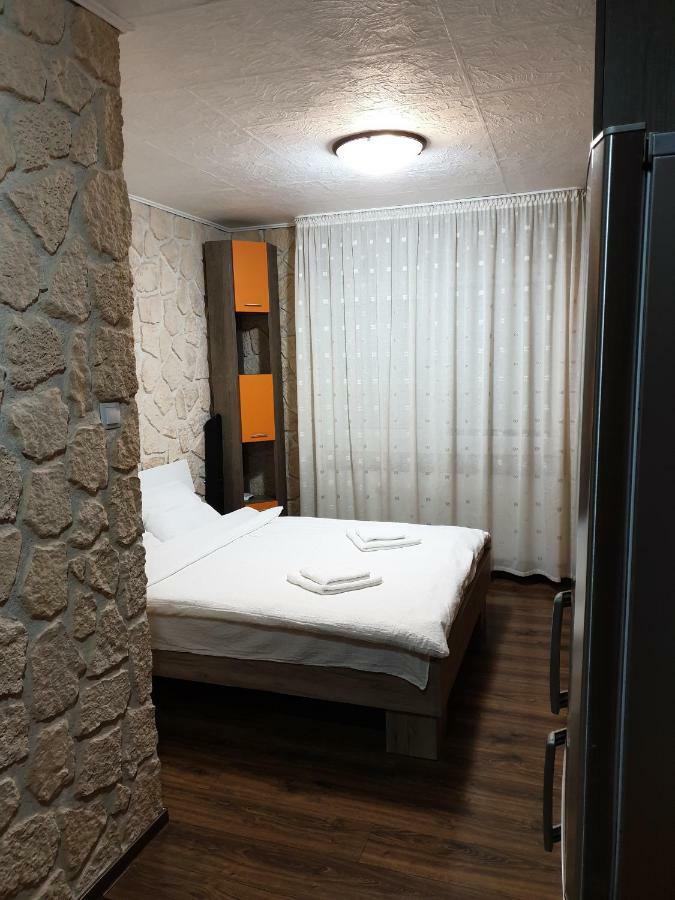 Pretty Bella Apartment Brasov Exterior photo